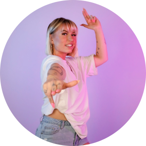 Female Dancehall alkeet loppukausi ke klo 17.00 Minna Mimz