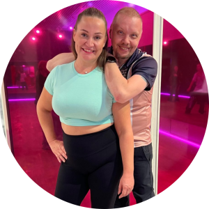DANCE DAY Bachata dominican alkeisjatko 19:15 Petri&Vera